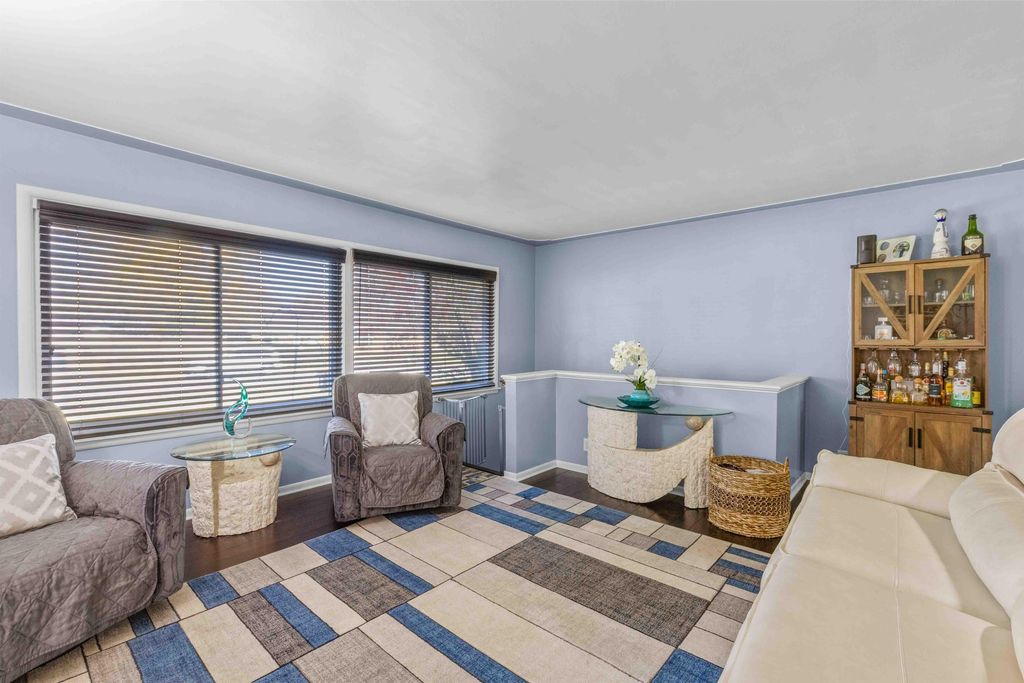 Photo of 1078 Lynden Road, Holland, MI 49423 (MLS # 25058789)