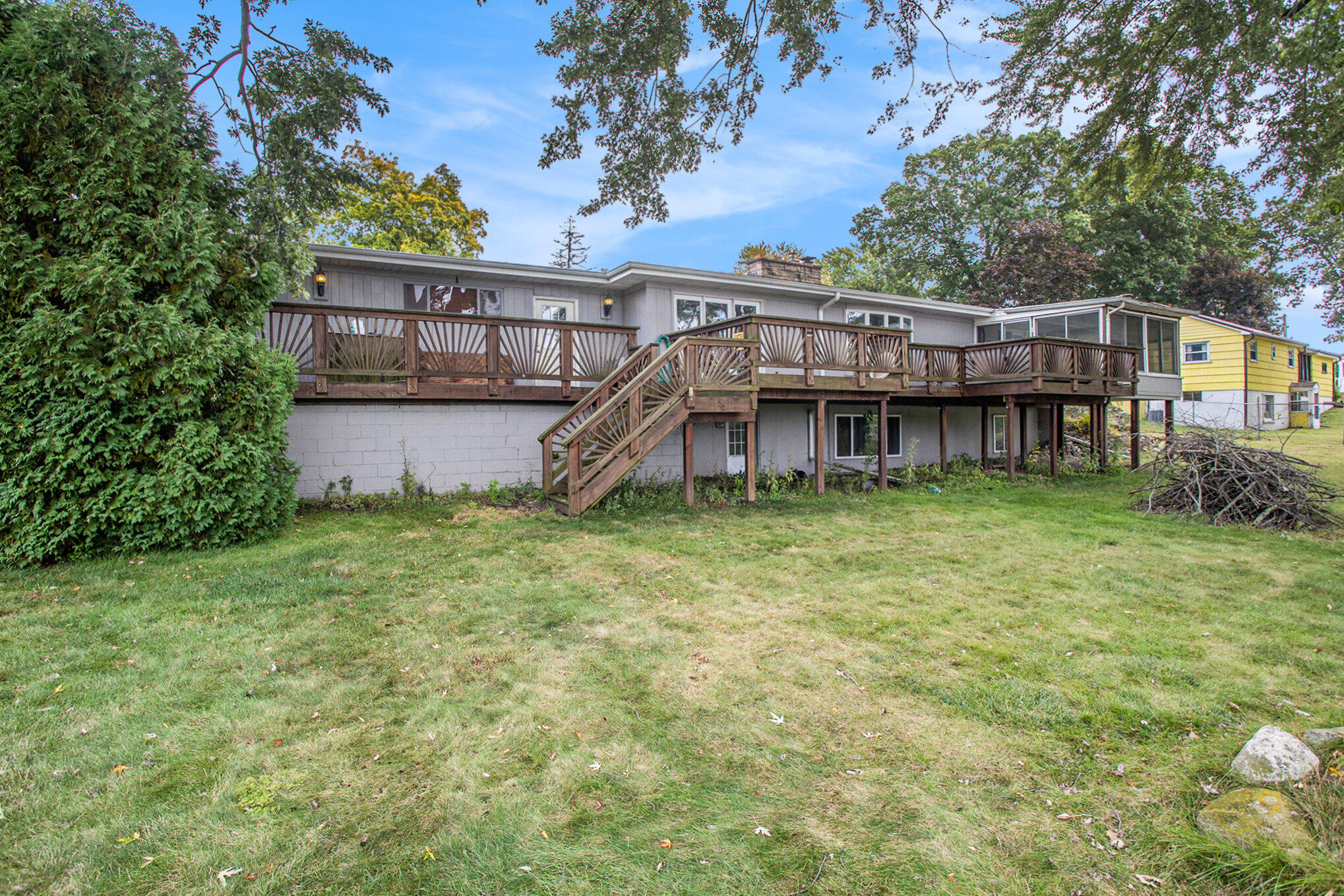 Battle Creek, Michigan 49015, United States, 3 Bedrooms Bedrooms, ,3 BathroomsBathrooms,Residential,Active,215587