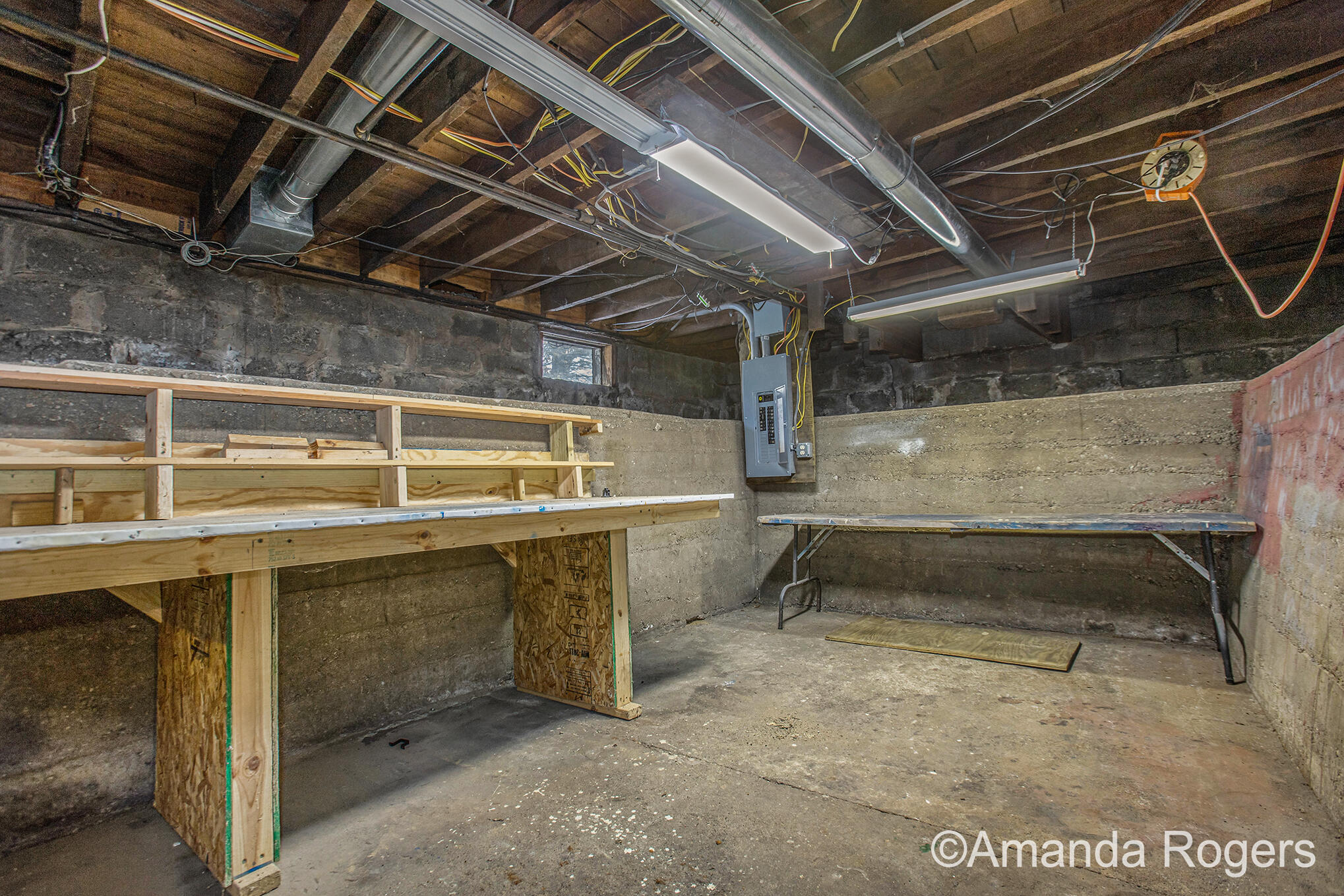 Photo 16 of 26 of 726 N Lafayette Street SE house