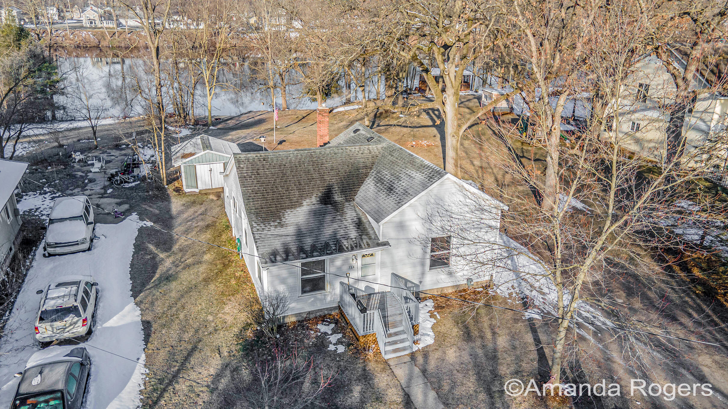 Photo 1 of 26 of 726 N Lafayette Street SE house