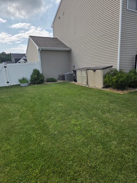 Kalamazoo, Michigan 49009, United States, 5 Bedrooms Bedrooms, ,4 BathroomsBathrooms,Residential,Active,176009