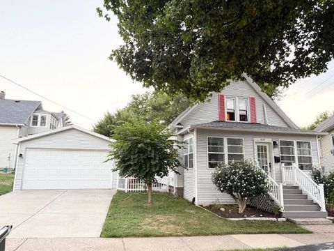 1008 Wayne Street St. Joseph MI 49085