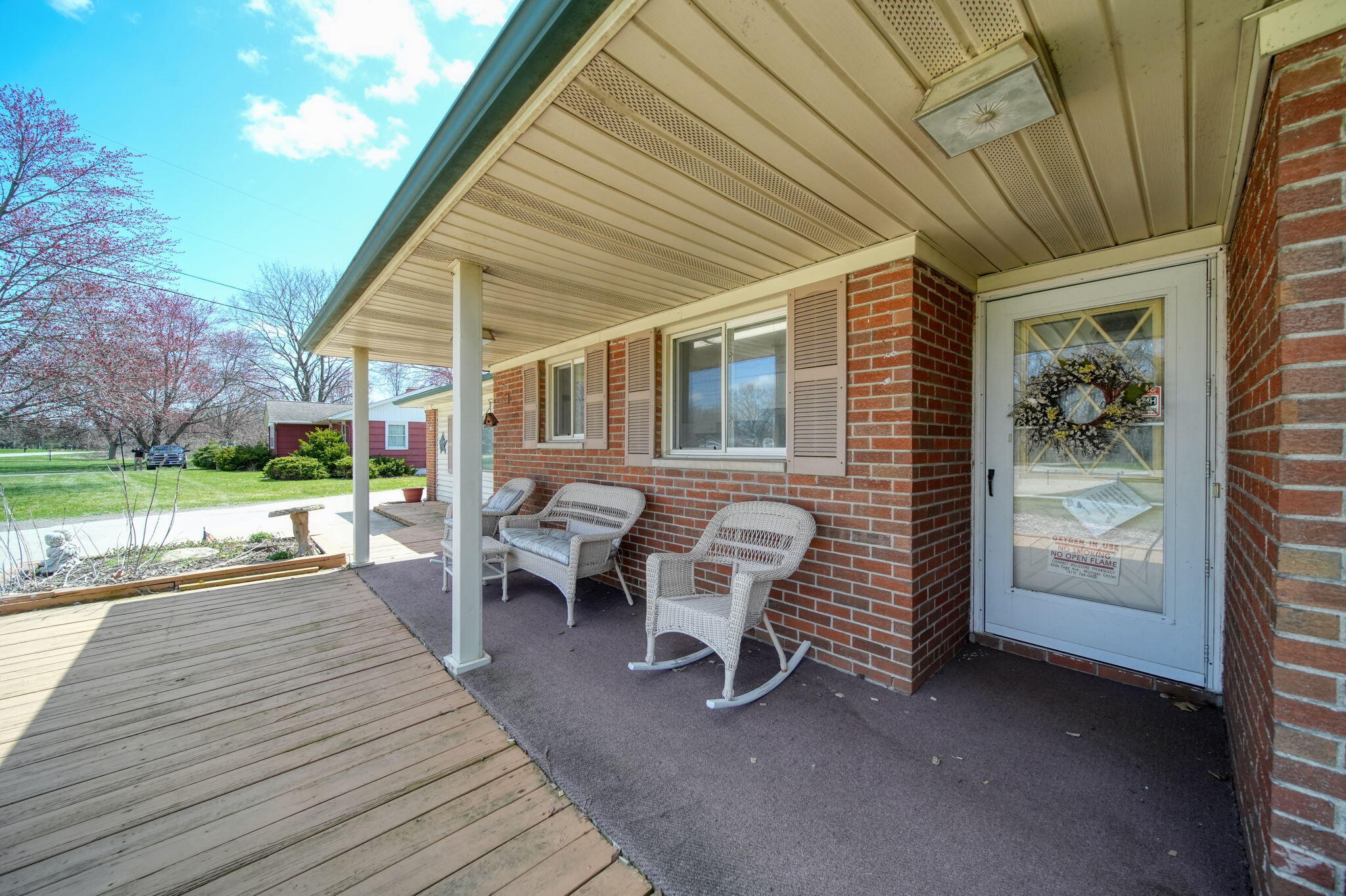 5585 Brooklyn Road