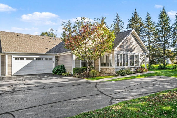 2065 BRIGHTON LN, PORTAGE, MI 49024 - Image 1a367c3100fe97ba8fabc65ddb5e6c8c/3662702695