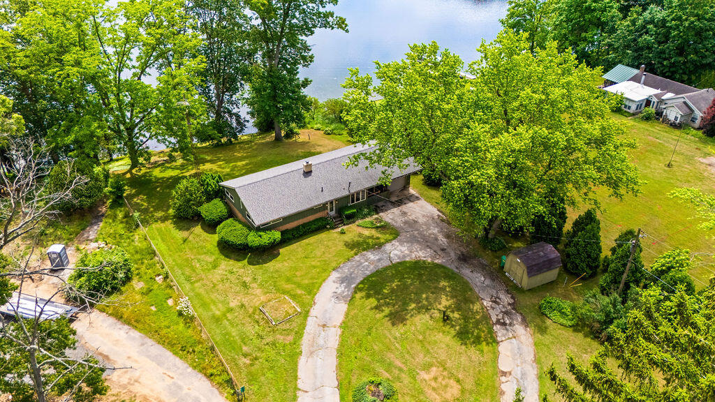 10353 S Chapin Lane