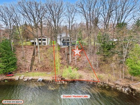 Photo of 1726 W Chilberg Road, Scottville, MI 49454 (MLS # 26018771)