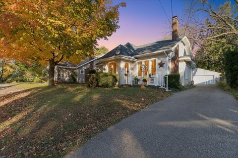 728 Montrose Avenue Kalamazoo MI 49008