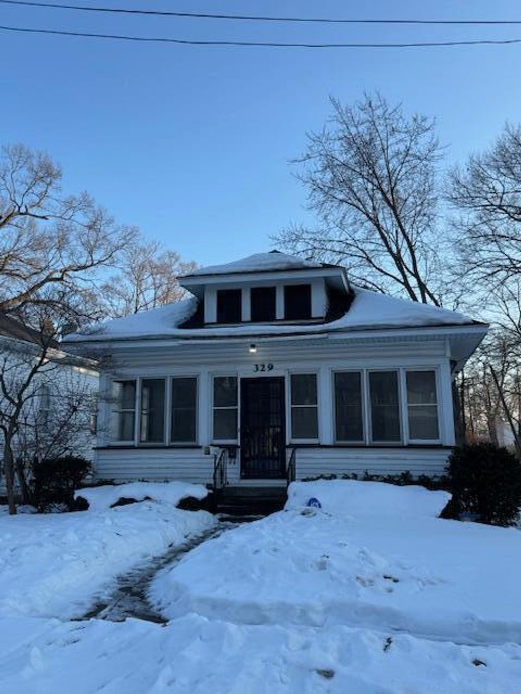Photo of 329 W Forest Avenue, Muskegon, MI 49441 (MLS # 26005531)