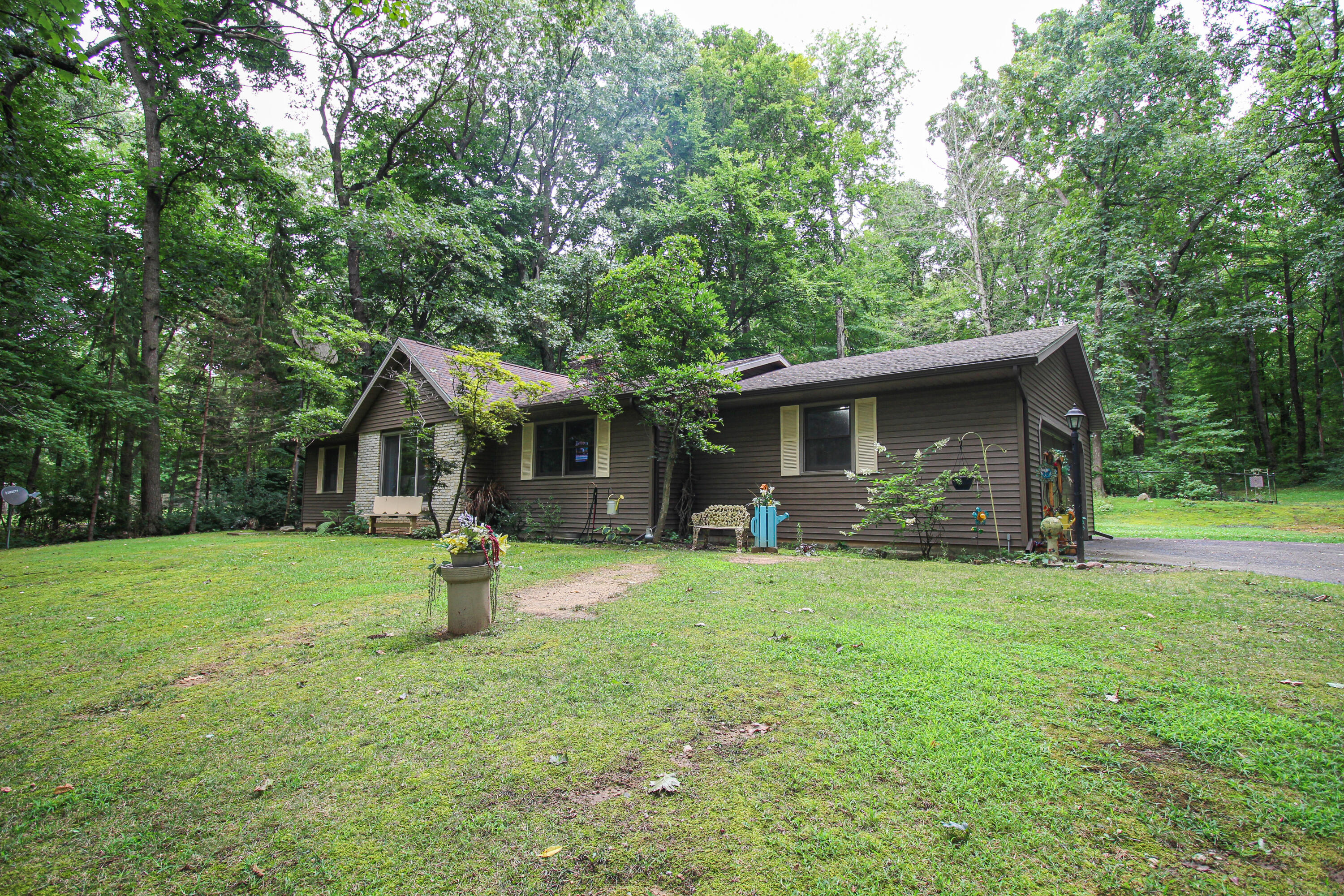 14927 Coon Hollow Road