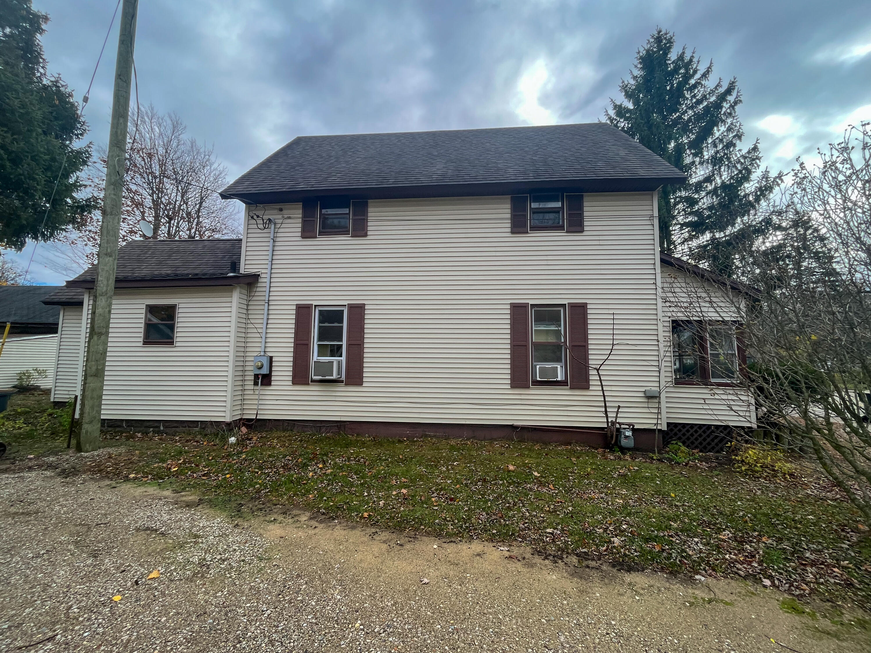 South Haven, Michigan 49090, United States, 3 Bedrooms Bedrooms, ,1 BathroomBathrooms,Residential,Pending,30704