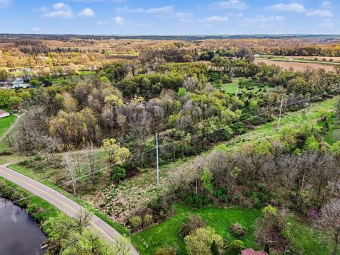 Photo of 425 Olivet Road Road, Bellevue, MI 49021 (MLS # 26017496)