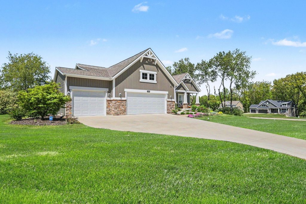 Photo of 3499 Wolven Ridge Drive NE, Rockford, MI 49341 (MLS # 26024695)