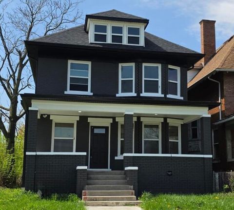 Photo of 2181 Harding Street, Detroit, MI 48214 (MLS # 26017379)