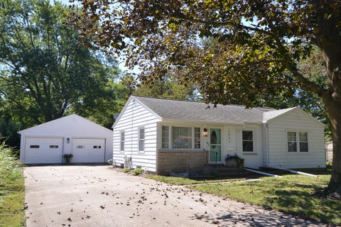 Photo for 3503 Iroquois Trail