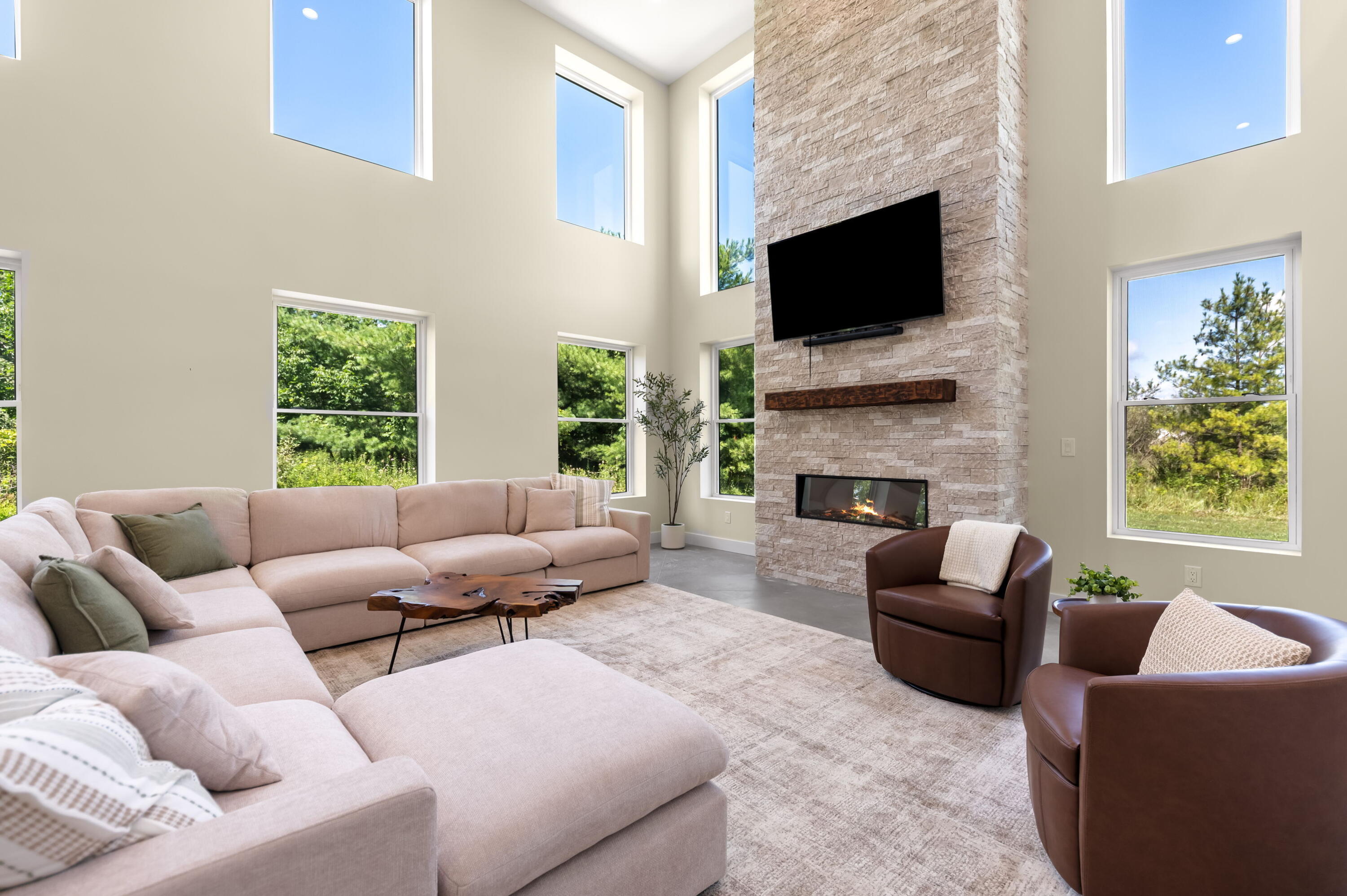 13739 Jane Way