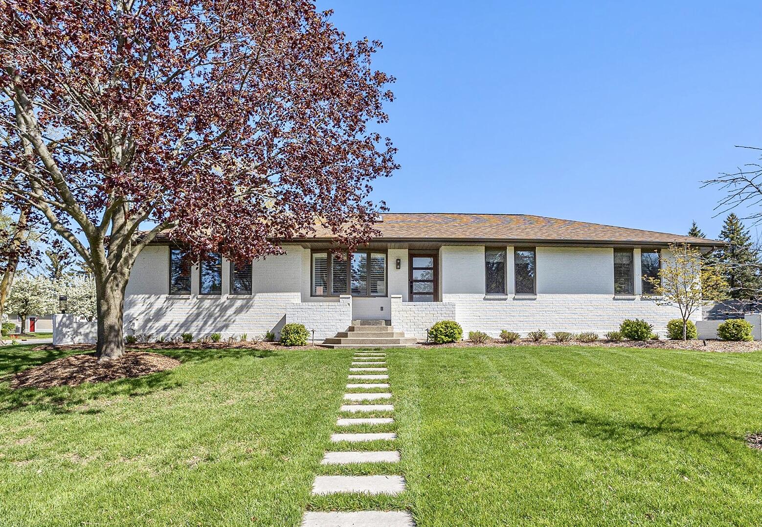 55 Gabriel Drive