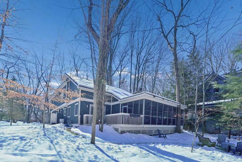 Photo of 7039 Sand Dune Drive, Sawyer, MI 49125 (MLS # 26005918)