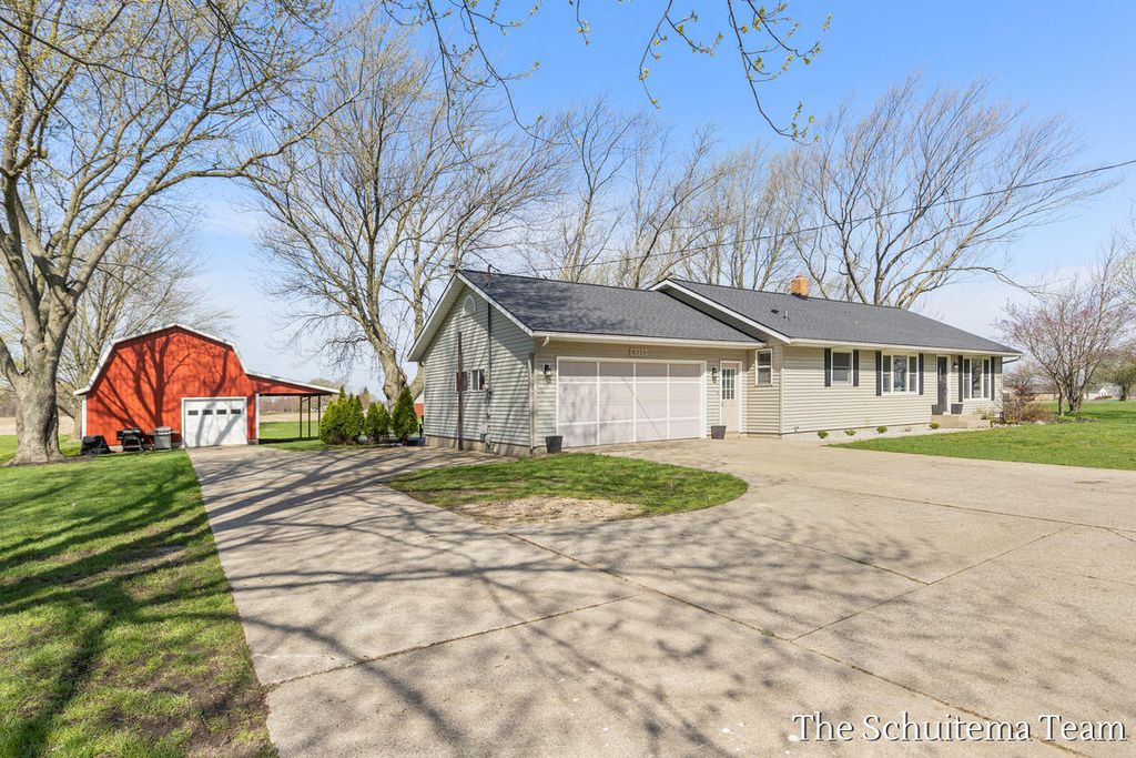 Photo of 6353 120th Avenue, Holland, MI 49424 (MLS # 26017375)