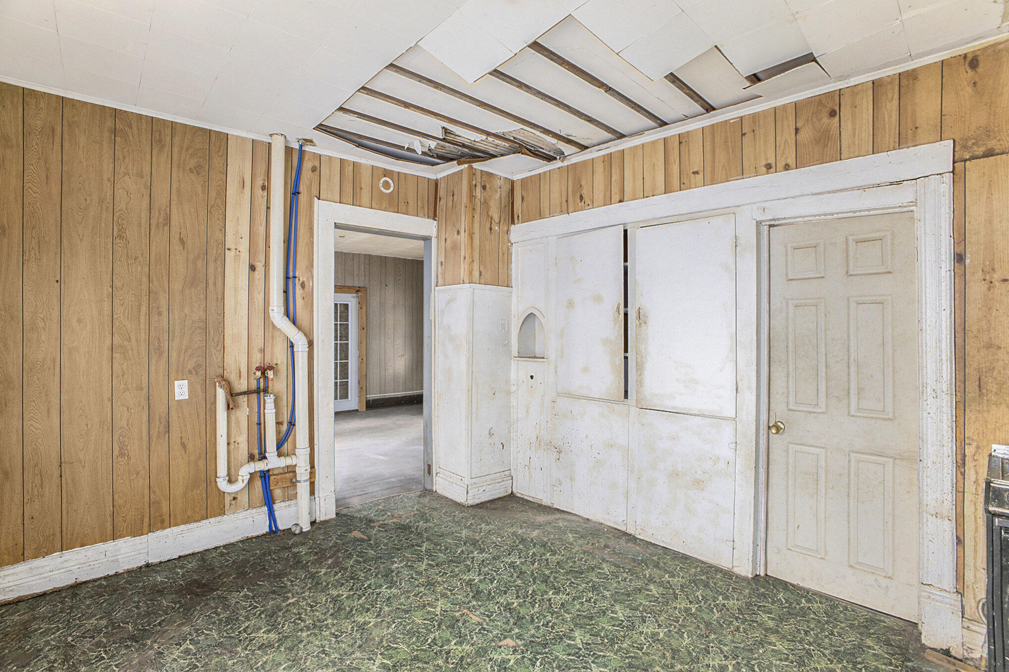 Albion, Michigan 49224, United States, ,Residential,Active,111176