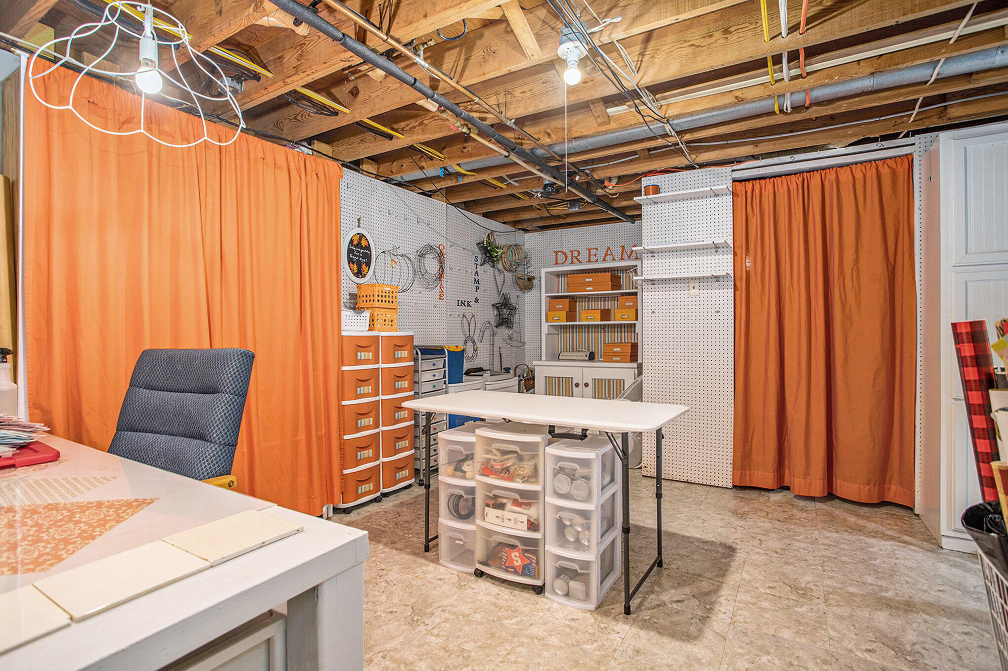 Augusta, Michigan 49012, United States, 3 Bedrooms Bedrooms, ,2 BathroomsBathrooms,Residential,Pending,111919