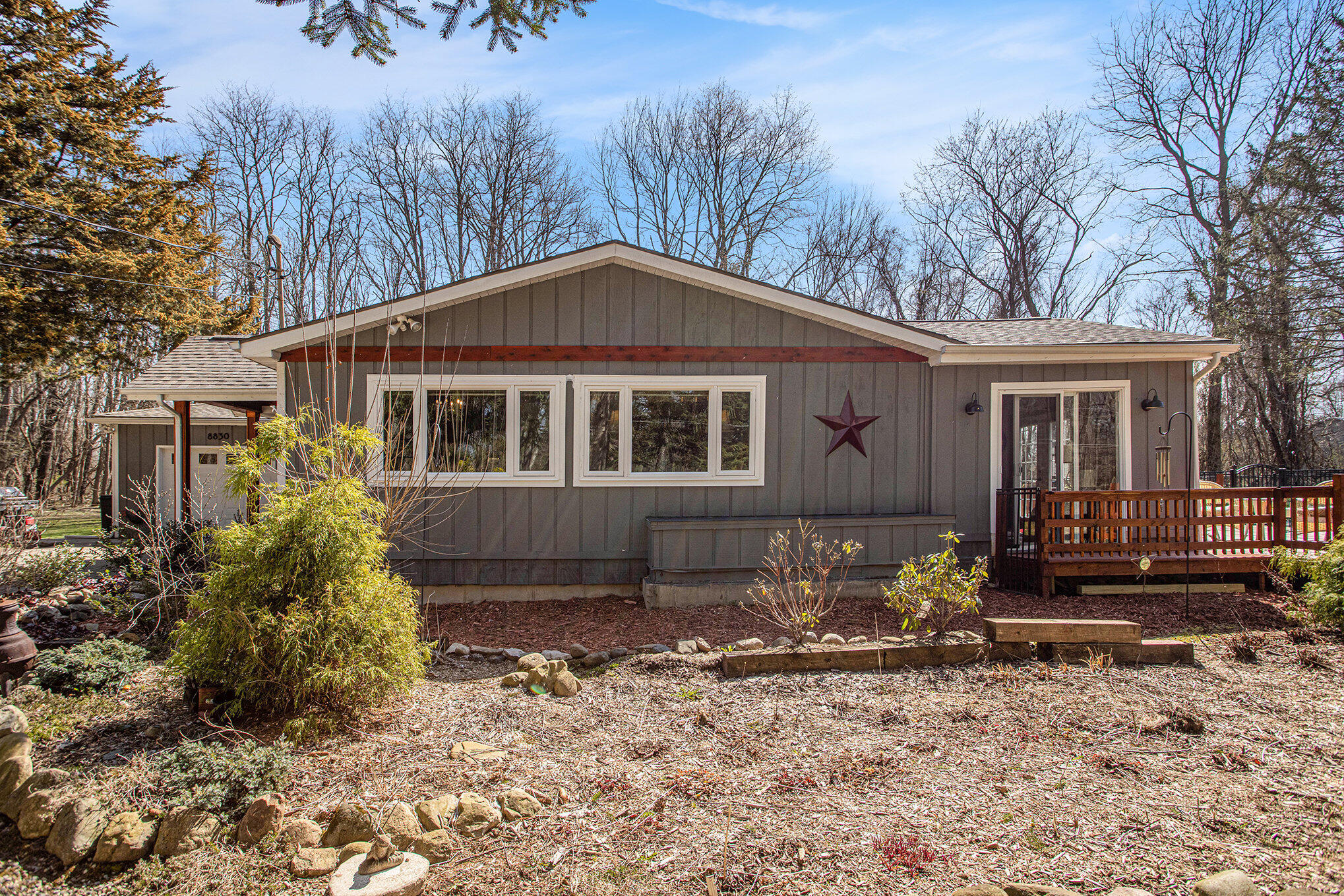 Augusta, Michigan 49012, United States, 3 Bedrooms Bedrooms, ,2 BathroomsBathrooms,Residential,Pending,111919