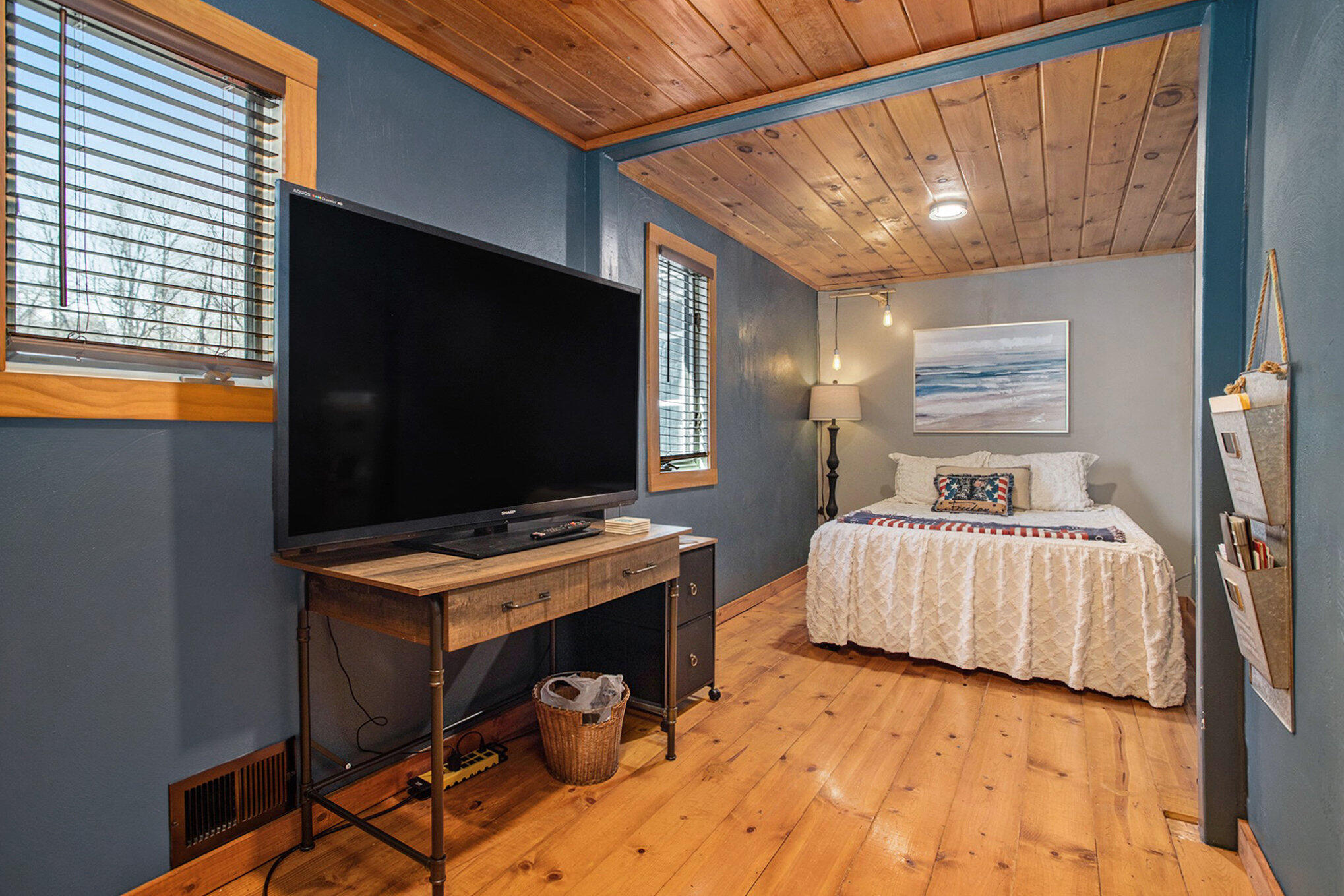 Augusta, Michigan 49012, United States, 3 Bedrooms Bedrooms, ,2 BathroomsBathrooms,Residential,Pending,111919