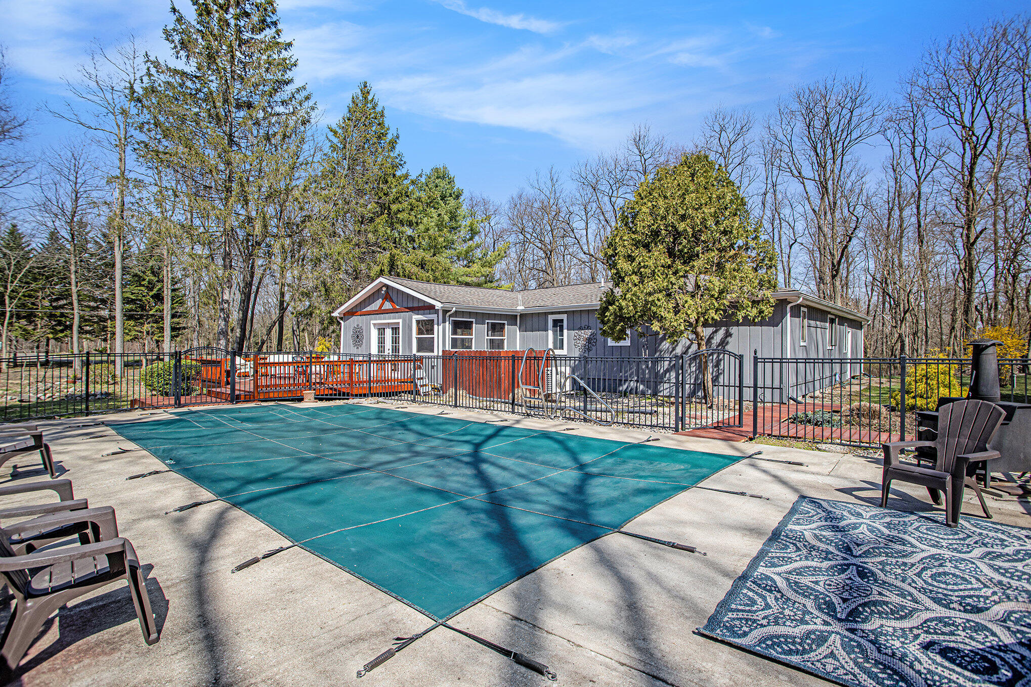 Augusta, Michigan 49012, United States, 3 Bedrooms Bedrooms, ,2 BathroomsBathrooms,Residential,Pending,111919