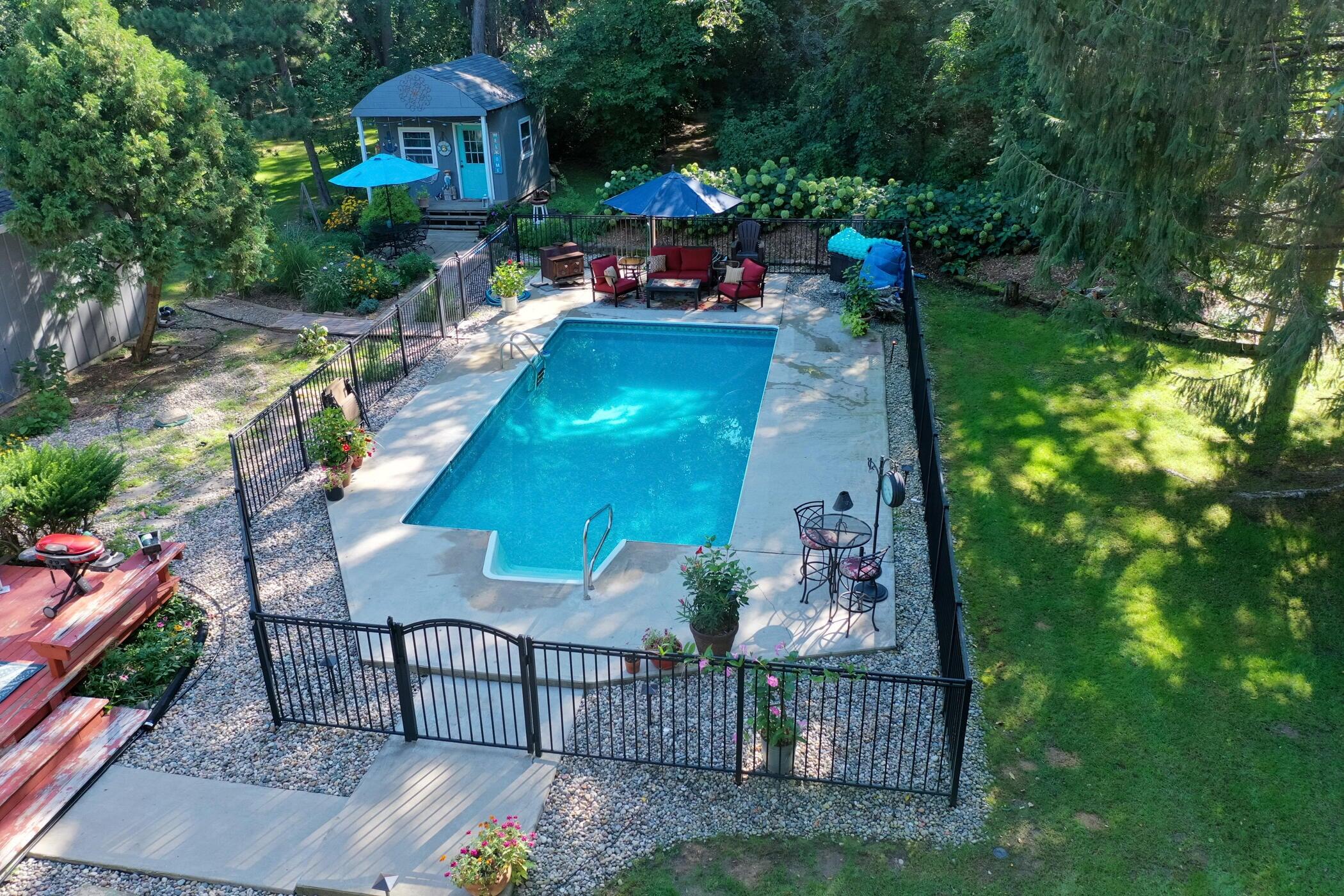 Augusta, Michigan 49012, United States, 3 Bedrooms Bedrooms, ,2 BathroomsBathrooms,Residential,Pending,111919