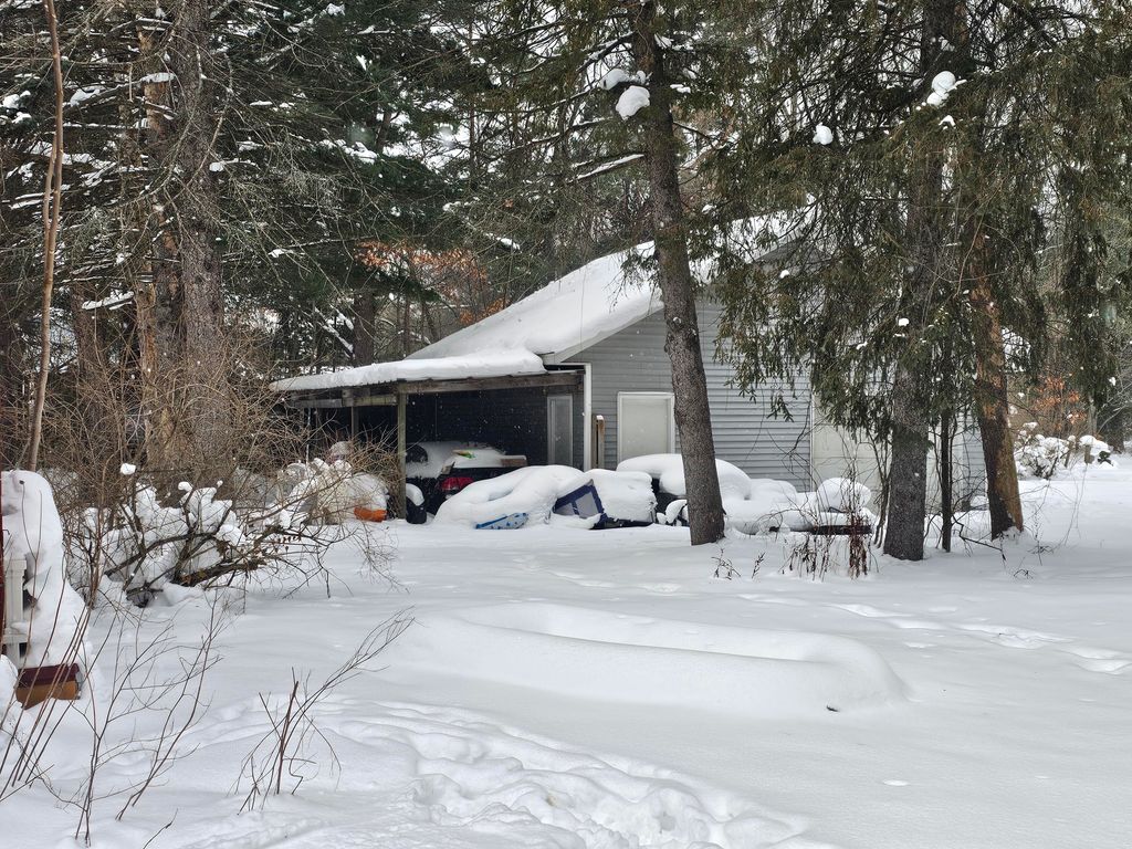 Photo of 2665 Whitehall Road, Muskegon, MI 49445 (MLS # 26003318)