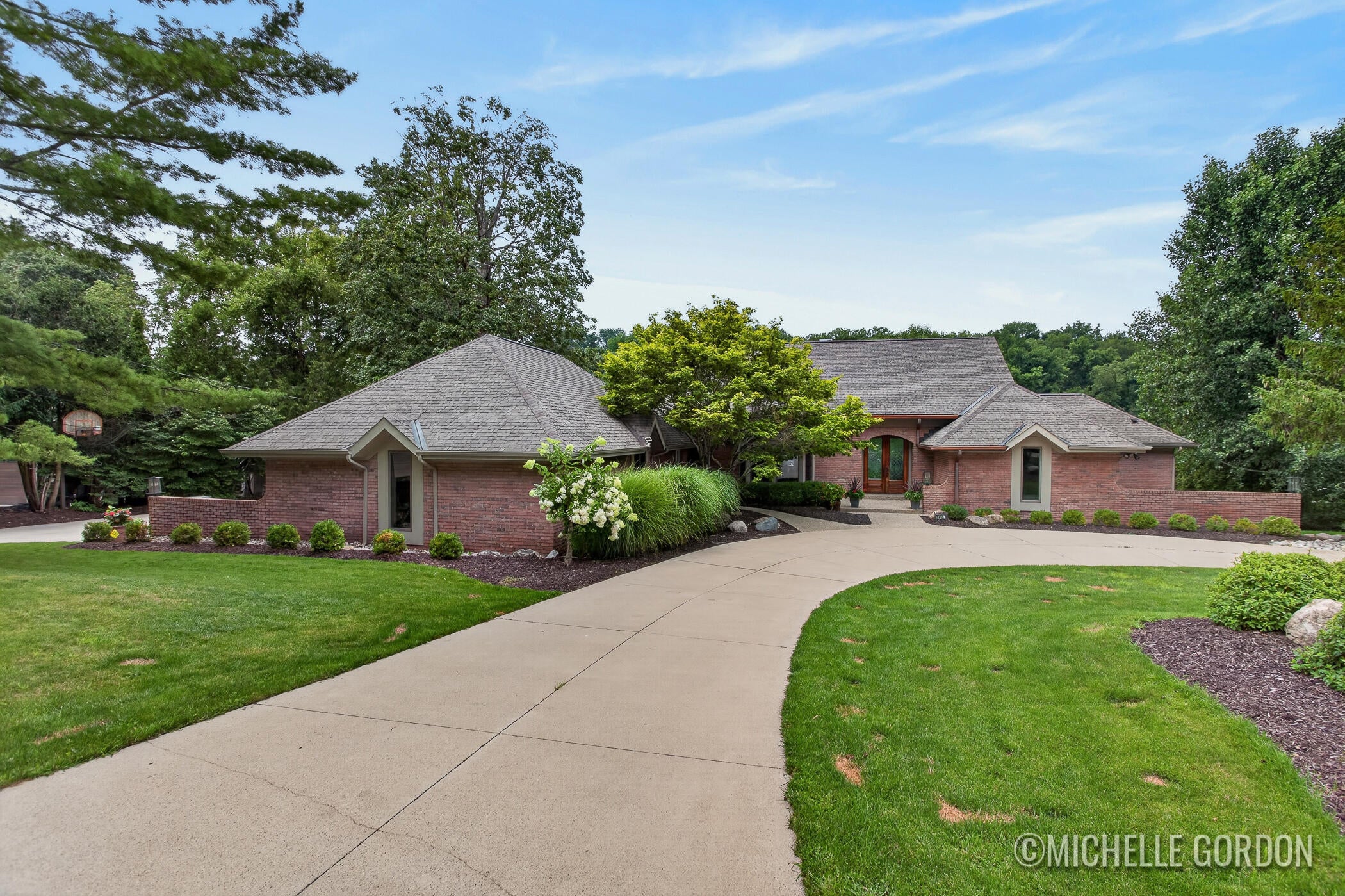 2465 Cascade Springs Drive SE