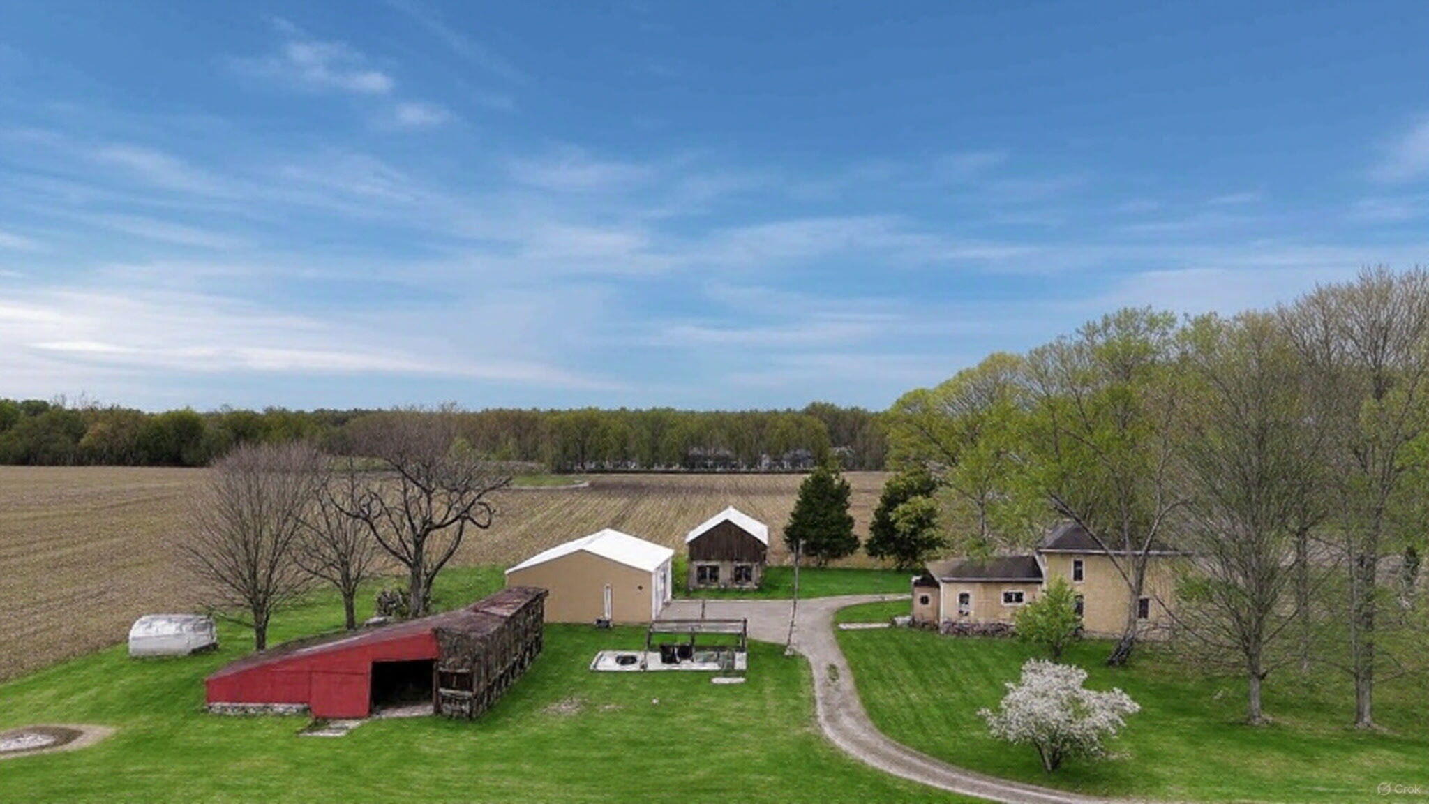 Scotts, Michigan 49088, United States, 3 Bedrooms Bedrooms, ,2 BathroomsBathrooms,Residential,Pending,121654