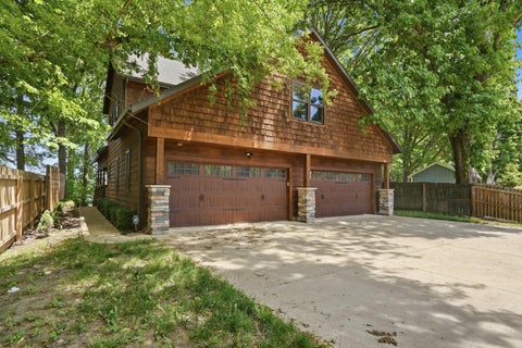 Photo for 17812 Arnwine Drive