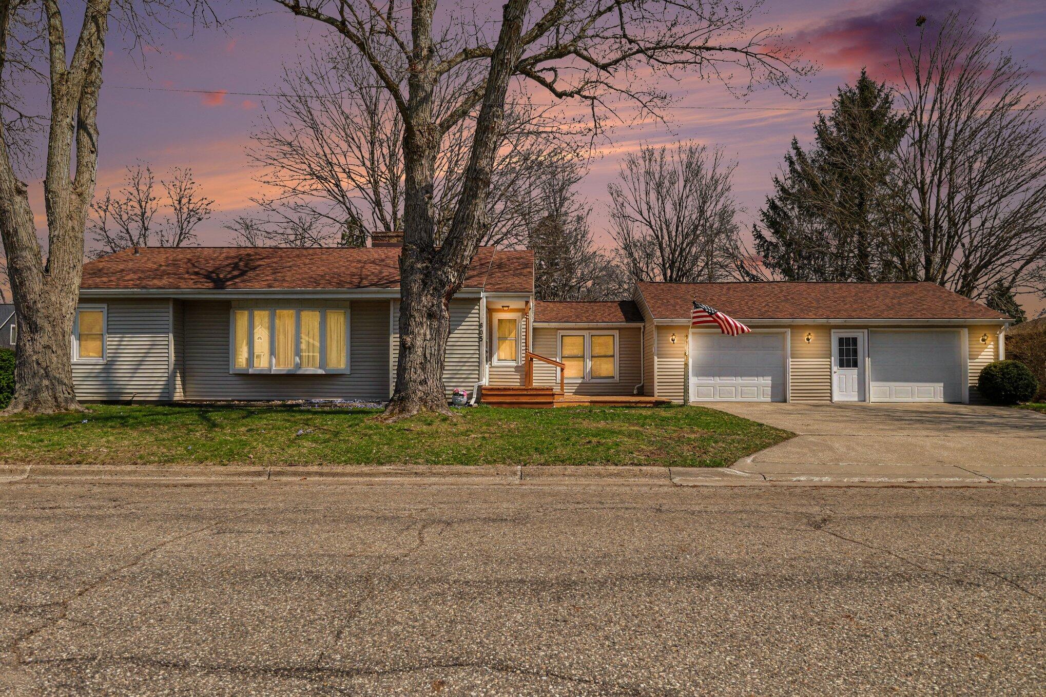 605 S Anderson Street