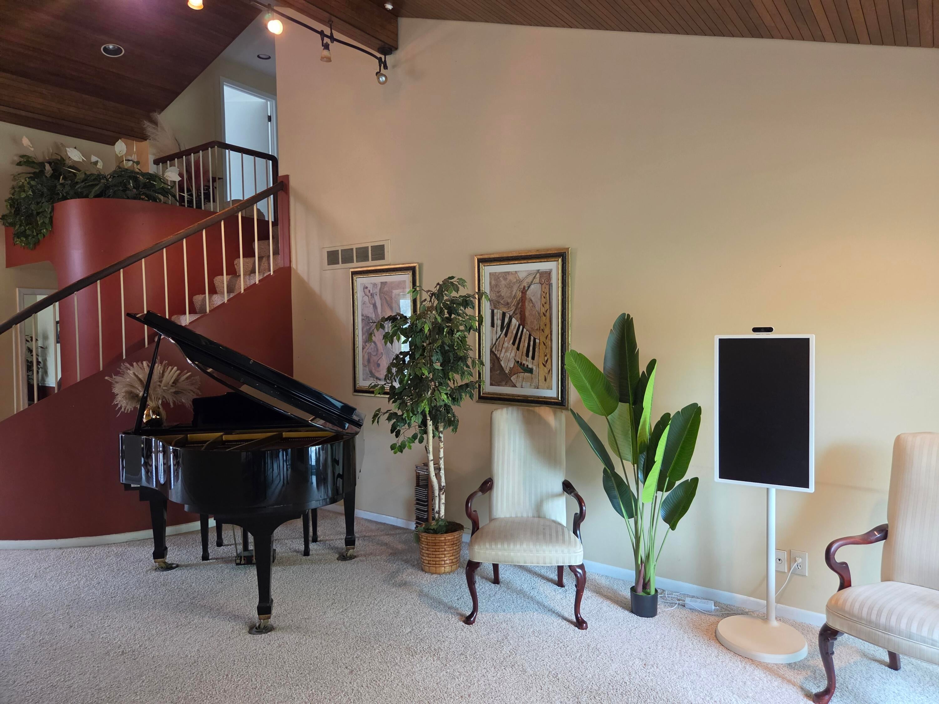 7229 Creeks Bend Drive