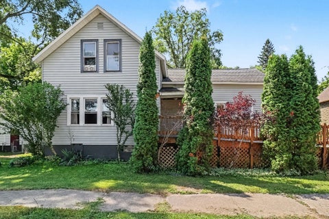 Photo of 263 10th Street, Manistee, MI 49660 (MLS # 26038550)