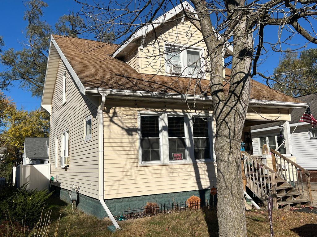 Photo of 1246 Emerson Avenue, Muskegon, MI 49442 (MLS # 25056582)