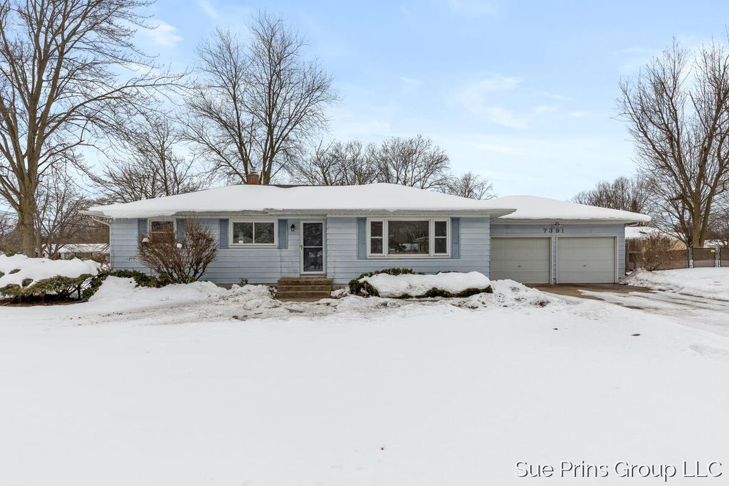 Photo of 7391 Terrace Lane, Jenison, MI 49428 (MLS # 26005099)
