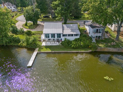 Photo of 917 Elm Street, Colon, MI 49040 (MLS # 25055525)