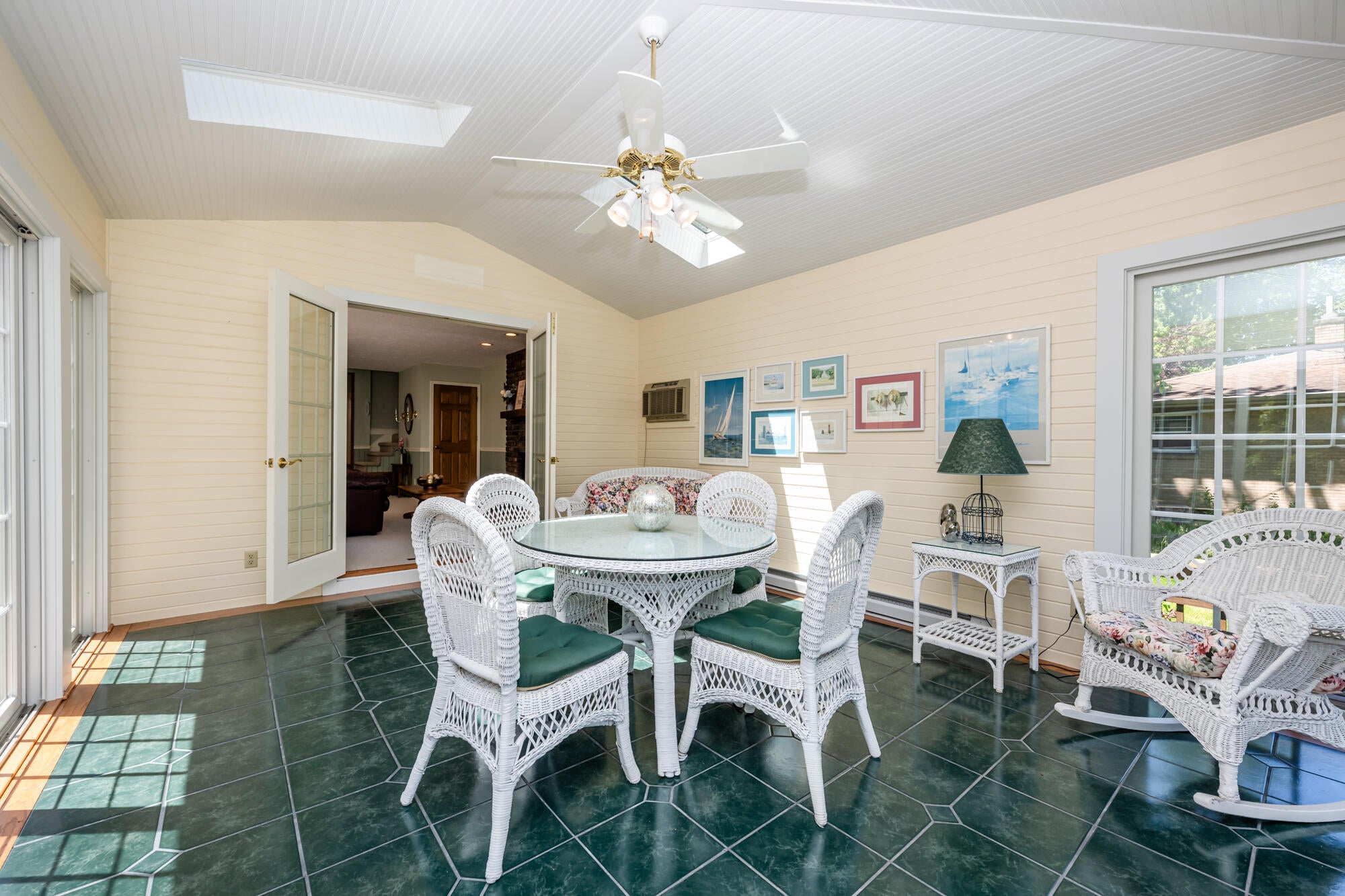 Listing 21