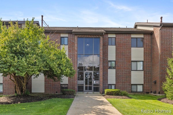 3410 DEVONWOOD HLS NE, GRAND RAPIDS, MI 49525 - Image 1ea6b2c73ee97a6fafeb5958bf1ec45e/2969641716