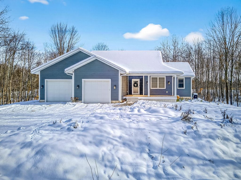Photo of 11936 108th Avenue, Grand Haven, MI 49417 (MLS # 25061686)