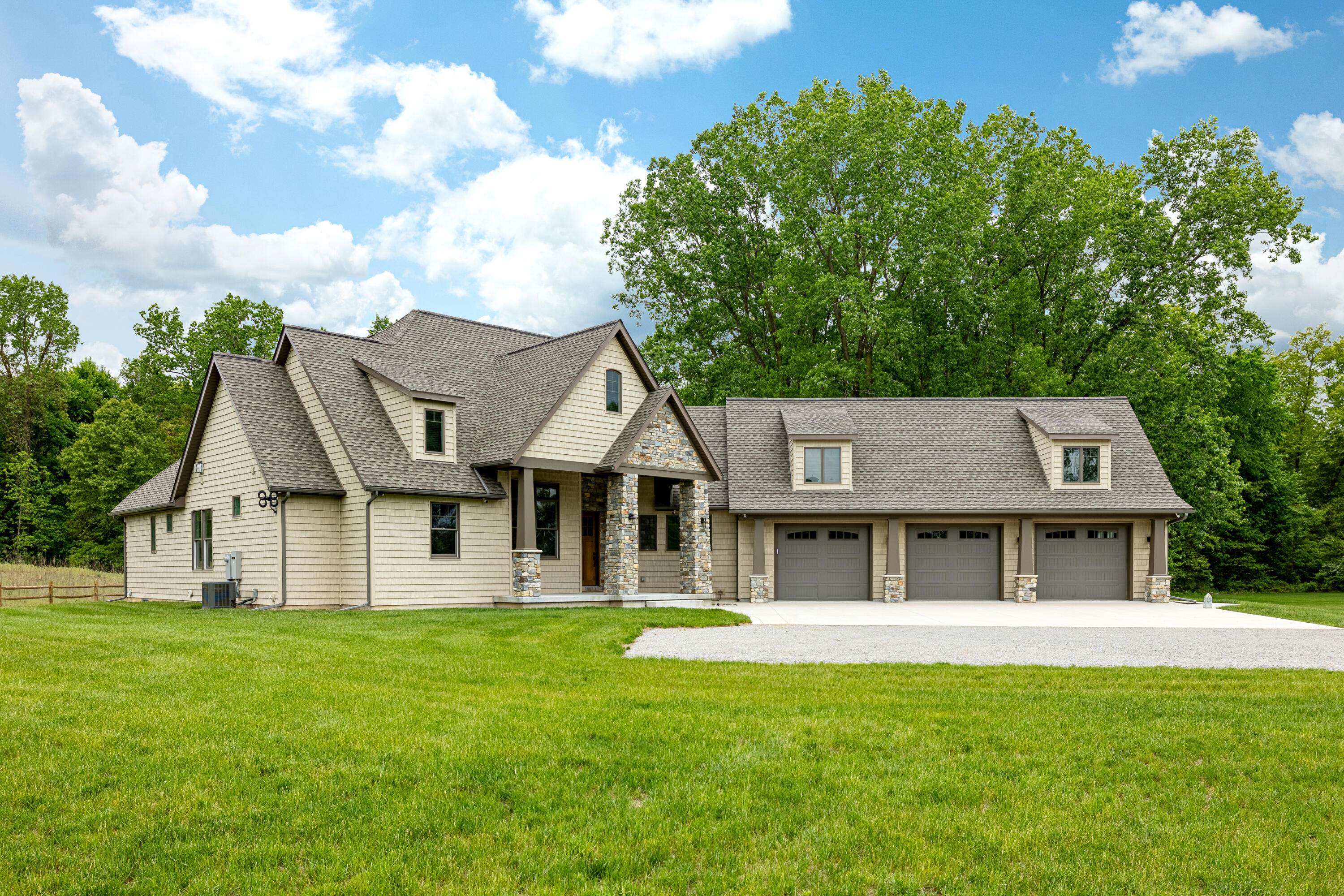 5000 Sylvania-Petersburg Road