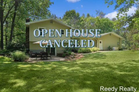 13227 Beckwith Drive NE Lowell MI 49331