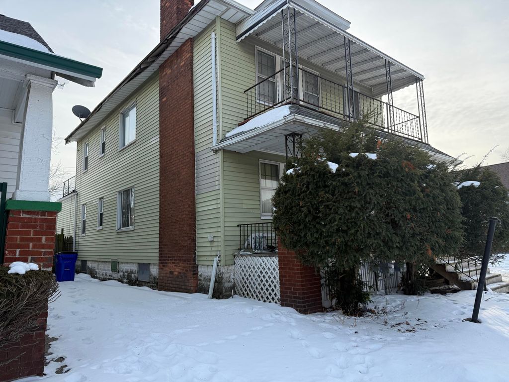 Photo of 6413 Linsdale Street, Detroit, MI 48204 (MLS # 26005216)