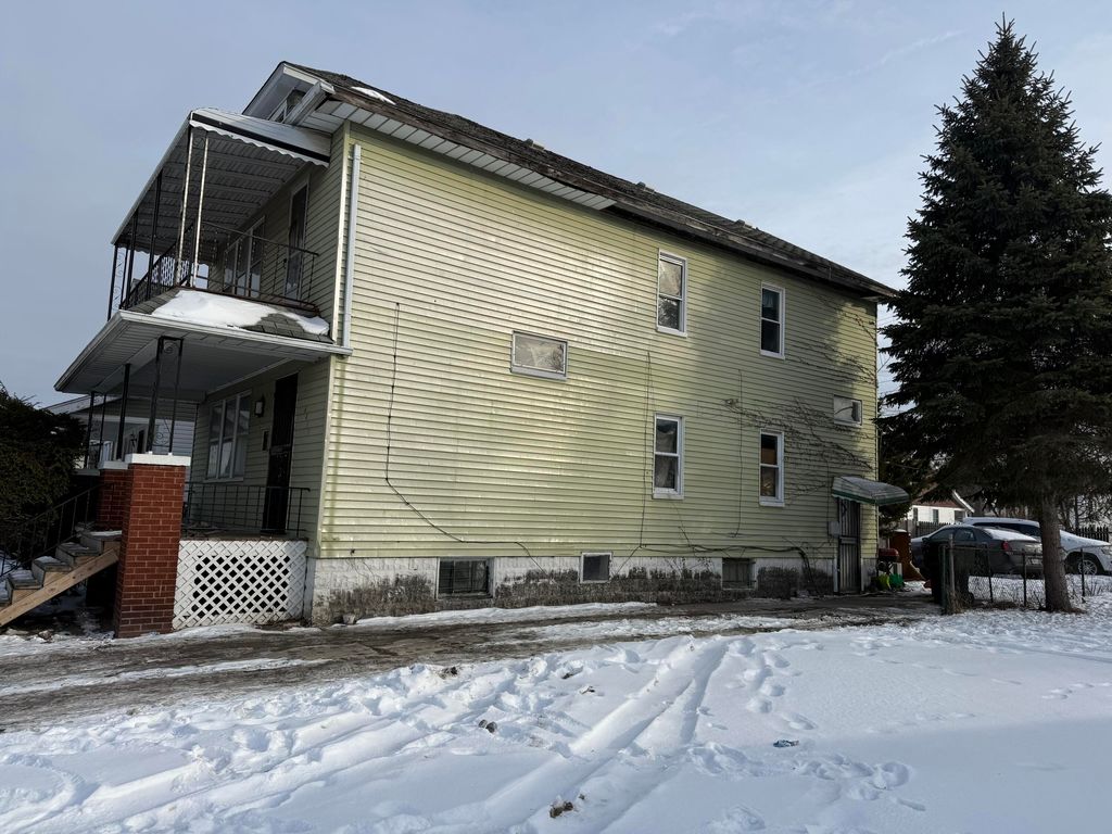 Photo of 6413 Linsdale Street, Detroit, MI 48204 (MLS # 26005216)