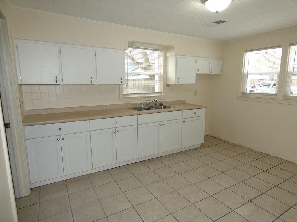 Photo of 478 Gary Avenue, Benton Harbor, MI 49022 (MLS # 26005399)