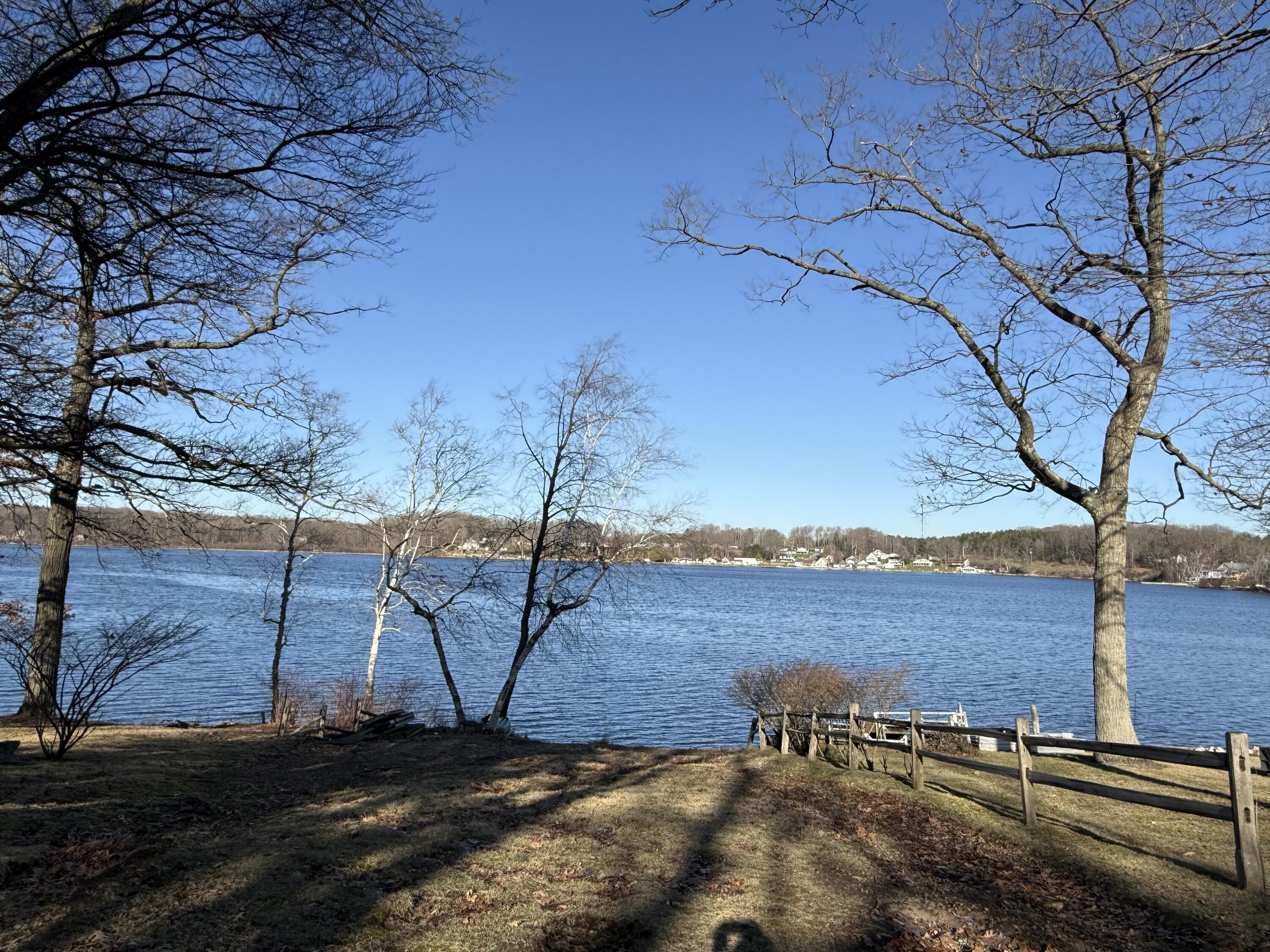 10780 Round Lake Drive