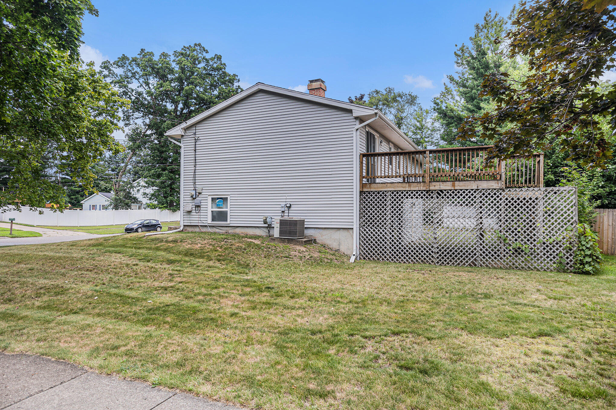 Portage, Michigan 49024, United States, 3 Bedrooms Bedrooms, ,3 BathroomsBathrooms,Residential,Active,194420