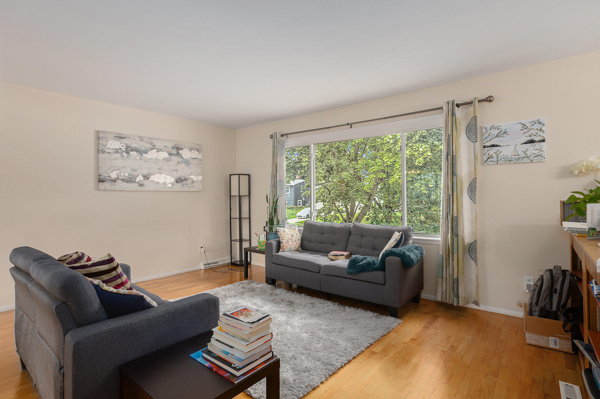 Portage, Michigan 49024, United States, 3 Bedrooms Bedrooms, ,3 BathroomsBathrooms,Residential,Active,194420