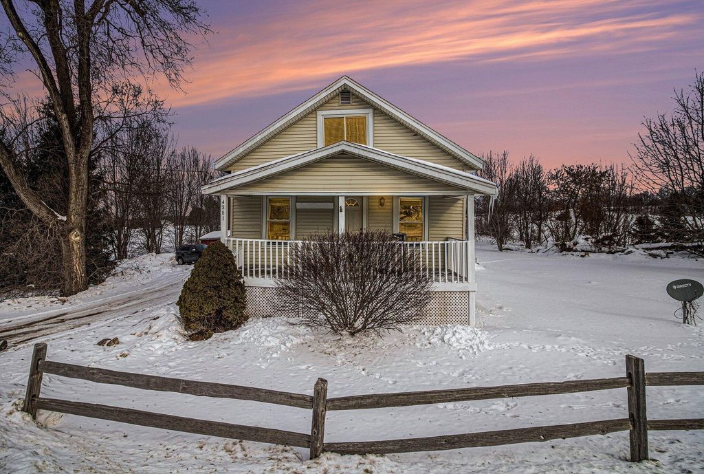 Photo of 4381 100th Street SW, Byron Center, MI 49315 (MLS # 26005098)